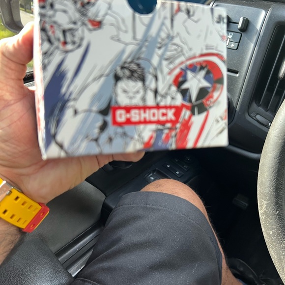 Captain America, G-Shock Casio New never used - Picture 3 of 9